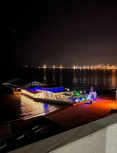 Good Times&tan Lines Apartamento