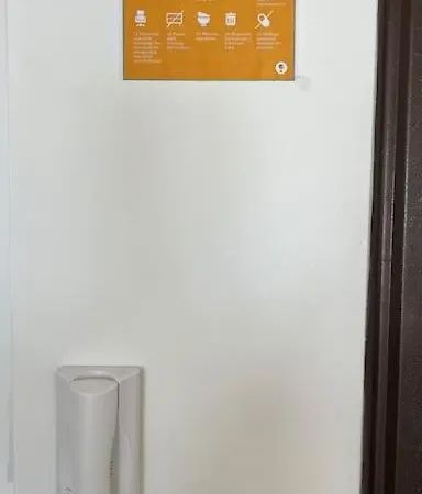 Good Times & Tan Lines * Durres